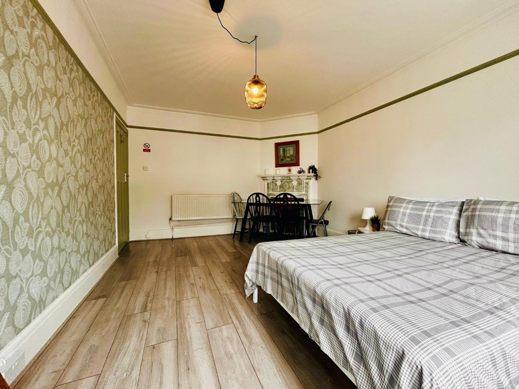 Rest Boutique Golders Green London Luaran gambar